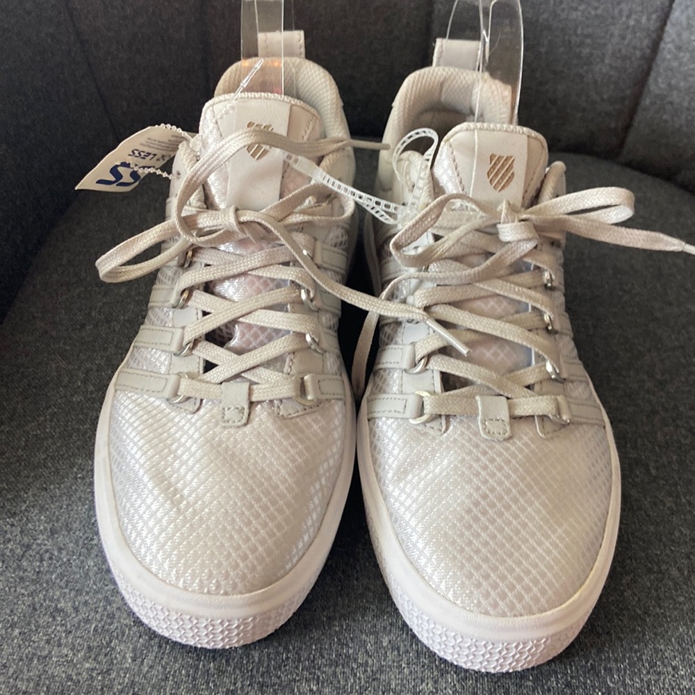 K-Swiss Original Silver Grey Tennis Court
Sneakers Size 9